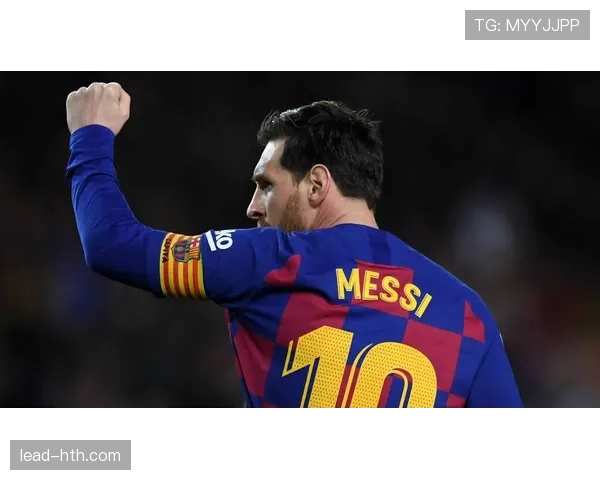 雷吉纳攻防平衡表现突出，成为新赛季焦点