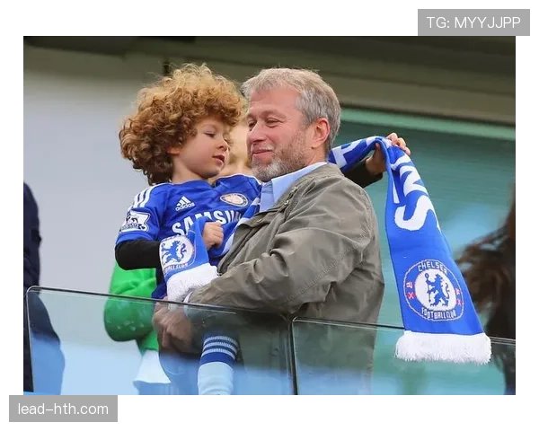 雷阿布·詹姆斯伤愈复出,助力切尔西状态回暖 雷阿布·詹姆斯伤愈复出,助力切尔西状态回暖